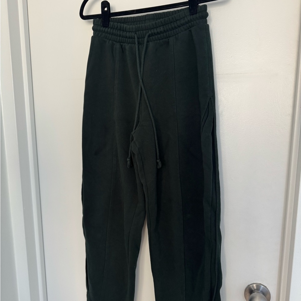 Men's Dark Green Jogger Pants